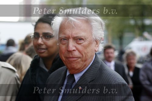 Utrecht 28 april 2009
Pieter v Vollenhoven viert zijn 70e verjaardag in het Beatrix theater in Utrecht. Cees Dam
Peter Smulders bv