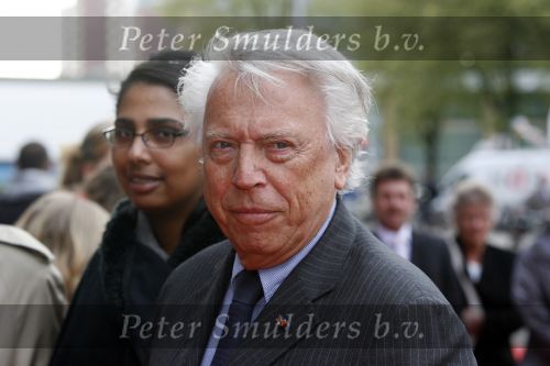 Utrecht 28 april 2009
Pieter v Vollenhoven viert zijn 70e verjaardag in het Beatrix theater in Utrecht. Cees Dam
Peter Smulders bv