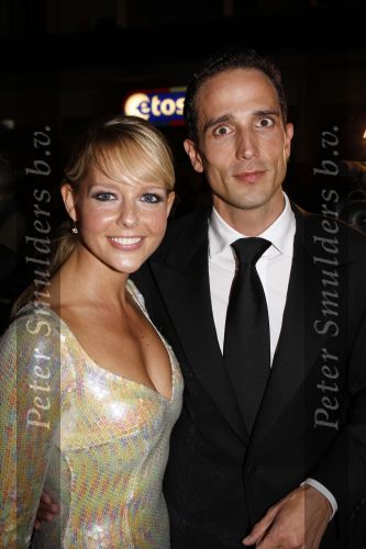 Amsterdam 8 oktober 2007
Chantal Janzen met vriend Marco bij de premiere van Alles is Liefde in Tuschinski
