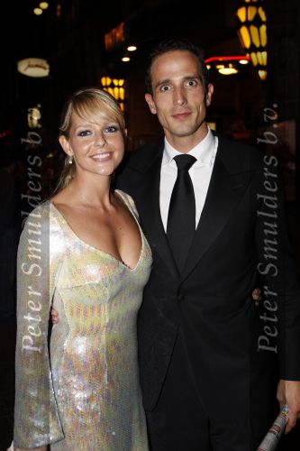 Amsterdam 8 oktober 2007
Chantal Janzen met vriend Marco bij de premiere van Alles is Liefde in Tuschinski