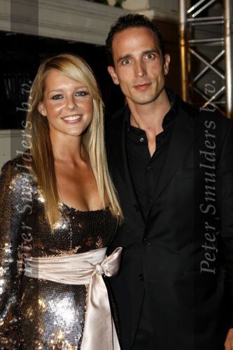 Amsterdam 11 oktober 2007
Beau monde awards in het amstel hotel. Chantal janzen met vriend Marco