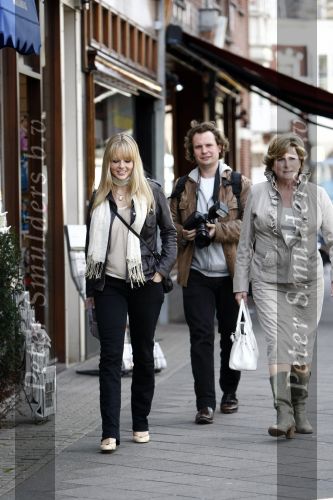 Amsterdam 4 maart 2008
Chantal Janzen en Catherine Keyl aan het shoppen en op terras  op de c ornelis schuytstraat.
Peter Smulders bv