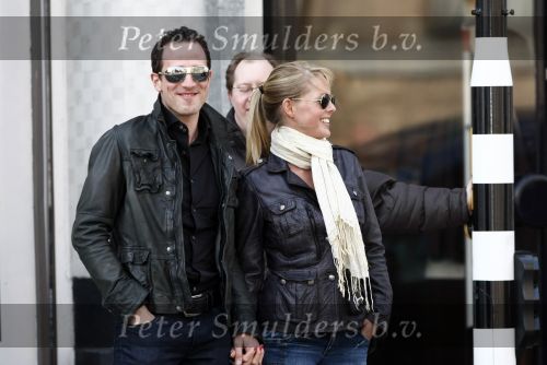 Amsterdam 22 april 2008
Chantal janzen met vind Marco op straat in Amsterdam.
Peter Smulders bv