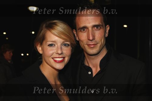 Bussum 25 februari 2008
Premiere Simone Kleinsma in het spant in bussum.   Chantal janzen met vriend Marco
Peter Smulders bv