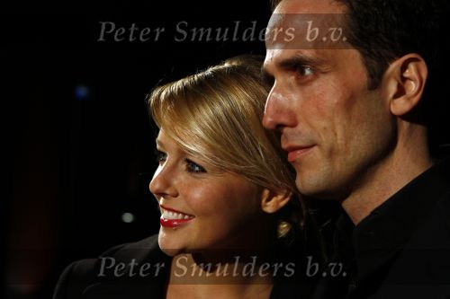 Bussum 25 februari 2008
Premiere Simone Kleinsma in het spant in bussum.   Chantal janzen met vriend Marco
Peter Smulders bv