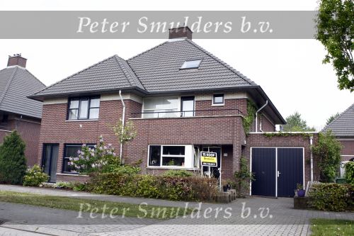 Almere 29 april 2009
NBieuwe huis Tanja Jess en Charly Luske.
Peter Smulders bv