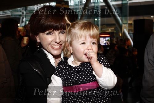 Amsterdam 7 februari 2009
Premiere disneyfilm Bolt in pathe arena. Chazia Mourali met man en dochter
Peter Smulders bv
