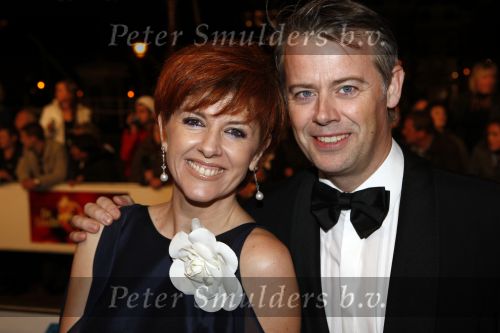 Amsterdam 26 oktober 2007
Uitreiking televizierring 2007 in carre. Chazia Mourali met man
