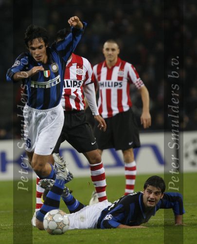 Eindhoven, 12 December 2007
Champions League wedstrijd PSV-Internationale Milan, eindstand 0-1 Seizoen 2007/2008
Christian Chivu en