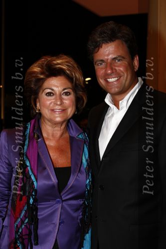 Amsterdam 7 maart 2009
Modeshow Mart Visser in het Hilton. Christine Kroonenberg met vriend Stephan v d Oetelaar
Peter Smulders bv