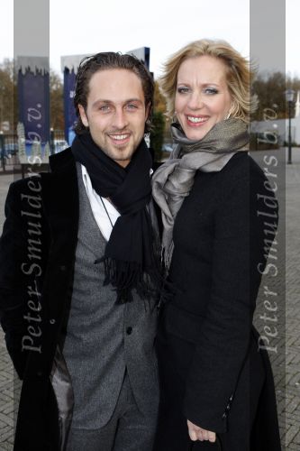Kaatsheuvel 24 november 2007
Premiere Assepoester in de efteling. Christoph Haddad met vriendin