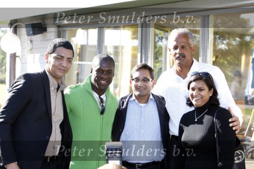 Amsterdam 14 oktober 2007
Stedman Graham ( ex Ophrah Winfrey op bezoek in Nederland. Hij ging varen met boot door de amsterdamse grachten en Golfen. Stedman met Jurgen Raymann en Clarence Seedorf