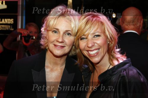Utrecht 24 September 2008
Claudia de Breij met vriendin bij de openings avond van de filmdagen.