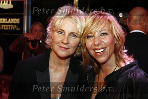 Utrecht 24 September 2008
Claudia de Breij met vriendin bij de openings avond van de filmdagen.