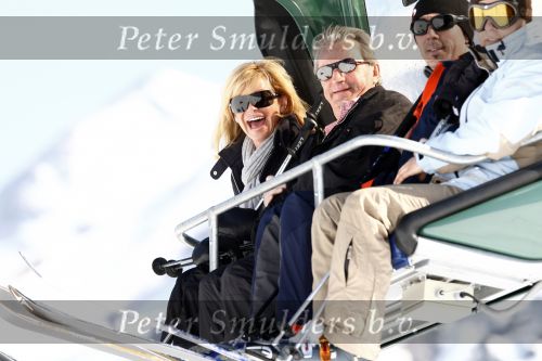 Lech 26 februari 2008
Connie Breukhoven met hans  Shanna Marvin en PA Edwin op ski vakantie in Lech.
Peter Smulders bv