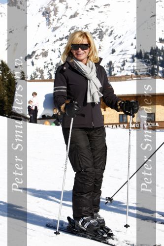 Lech 26 februari 2008
Connie Breukhoven met hans  Shanna Marvin en PA Edwin op ski vakantie in Lech.
Peter Smulders bv