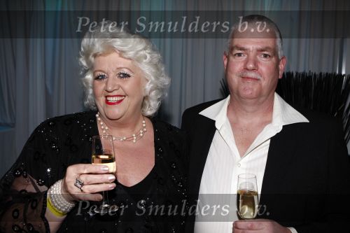 Uitgeest 16 januari 2008
Nieuwjaarsreceptie henk geels in bob\'s saloon. Country Wilma met man