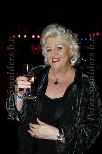 Uitgeest 19 januari 2009
Feest Henk Geels n Bobs saloon. Country Wilma met man
Peter Smulders bv
