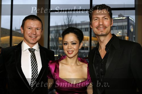 Tilburg, 20 Januari 2008
Premiere Fame in stadsschouwburg van Tilburg
Cystine Carreon met....