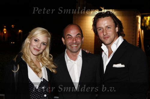 Utrecht 27 september 2008
Premiere Wapen van Geldrop in schouwburg van Utrecht. Thijs Romer is de regisseur. Daan Schuurmans Bracha v Doesburgh en Job Gotschalk
Peter Smulders bv