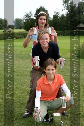 Almkerk 22 September 2007
Finale GM Mini Tour Plus 2007 op golfbaan Almkreek
Dag en tevens Overall winnaars bij de meisjes:
Anne v Dam (1e)
Fleurence Smit (2e)
Caroline Damen (3e)
