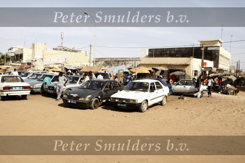 Dakar 23 maart 2008
Straatbeeld in Dakar waar de heroes legend eindigt. 
Peter Smulders bv
