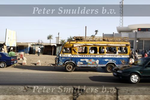 Dakar 23 maart 2008
Straatbeeld in Dakar waar de heroes legend eindigt. 
Peter Smulders bv