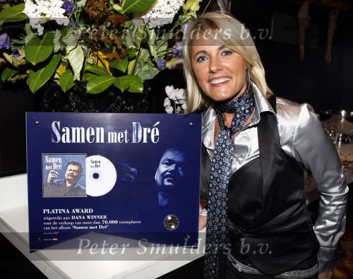 Loenen aan de Vecht 1 november 2007
presentatie duetten cd van Andre Hazes bij restaurant het Amsterdammertje. Dana Winner
Peter Smulders bv