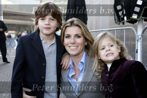 Amsterdam 6 oktober 2007
Premiere Kabouter Plop film in pathe arena. danielle Overgaag met Fiene en Thijmen