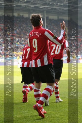 Arnhem, 20 April 2008 Kompetitiewedstrijd Vitesse-PSV, eindstand 0-1 Seizoen 2007/2008
PSV Landskampioen en wordt er dus feest gevierd
Danko Lazovic is blij met zijn doelpunt