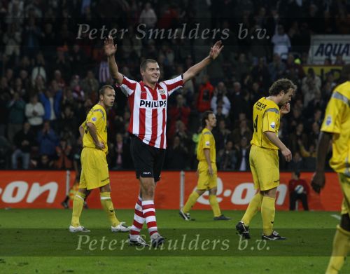 Eindhoven, 20 Oktober 2007
Kompetitiewedstrijd PSV-VVV, eindstand 3-1
Seizoen 2007/2008
Danny Koevermans heeft wederom gescoord ( zijn 2e doelpunt 0
