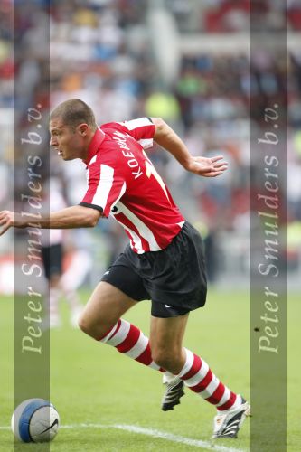 Eindhoven, 23 September 2007 Seizoen 2007/2008 Kompetitewedstrijd PSV-Feyenoord, eindstand 4-0
Danny Koevermans