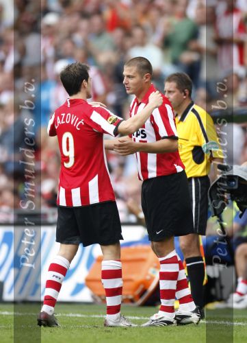 Eindhoven, 23 September 2007 Seizoen 2007/2008 Kompetitewedstrijd PSV-Feyenoord, eindstand 4-0
Danko Lazovic wordt vervangen door Danny Koevermans