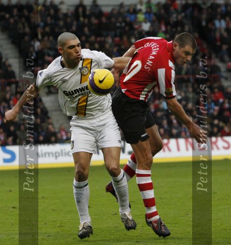 Eindhoven, 30 December 2007
Laatste Kompetitiewedstrijd van het jaar PSV-NAC  Eindstand 2-0 Seizoen 2007/2008
Danny Koevermans in duel met Tyrone loran