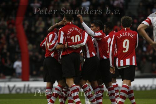 Eindhoven, 30 December 2007
Laatste Kompetitiewedstrijd van het jaar PSV-NAC  Eindstand 2-0 Seizoen 2007/2008
Danny Koevermans heeft PSV op 1-0 gebracht