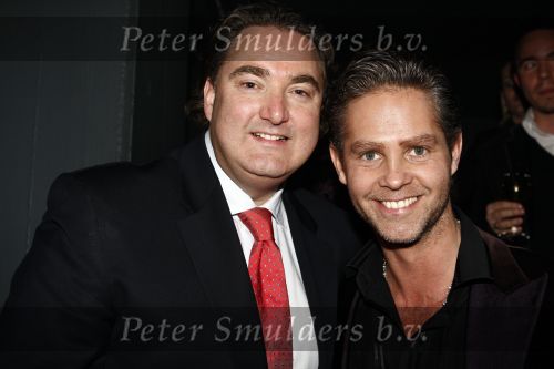 Tilburg 25 januari 2009
Premiere High school musical in de schouwburg van Tilburg . Erwin v Lambaart met Danny de Munk
Peter Smulders bv