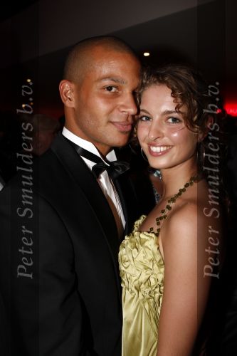 Utrecht 9 maart 2008
Premiere Dirty dancing met oa Martin v Bentem Anouk v Nes Jette Carolijn v d Berg Frances de Jong Chris Tates ea in het Beatrix theater.   Daphne Denters met vriend
Peter Smulders bv