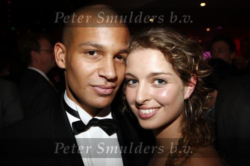 Utrecht 9 maart 2008
Premiere Dirty dancing met oa Martin v Bentem Anouk v Nes Jette Carolijn v d Berg Frances de Jong Chris Tates ea in het Beatrix theater.   Daphne Denters met vriend
Peter Smulders bv
