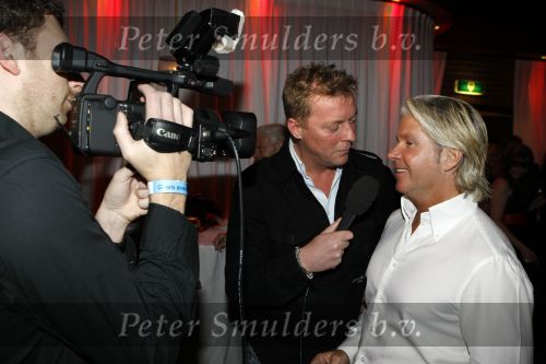 Uitgeest 19 januari 2009
Feest Henk Geels n Bobs saloon.Dries Roelvink wordt geinterviewd door Dave Heijnerman