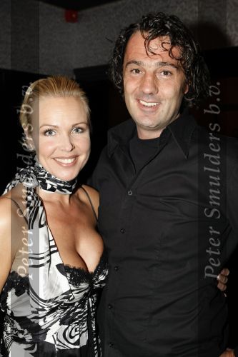 Uitgeest 19 januari 2009
Feest Henk Geels n Bobs saloon. Denise Boekhof met vriend
Peter Smulders bv
