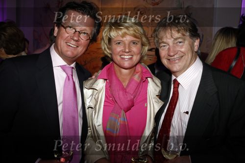 Naarden 1 april 2008
Het arsenaal van Jan des Bouvrie bestaat 15 jaar. paul fagel en Denise Mooy