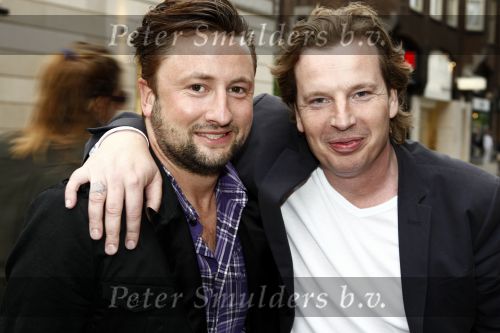 Amsterdam 14 mei 2009
Opening G star winkel op de pc hooftstraat. Dennis Weening en Edwin jansen
Peter Smulders bv