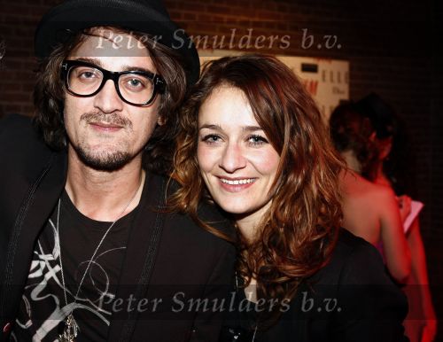 Amsterdam 29 januari 2009
Elle style awrds bij de westergasfabriek. Dennis v Leeuwen met vrouw
Peter Smulders bv