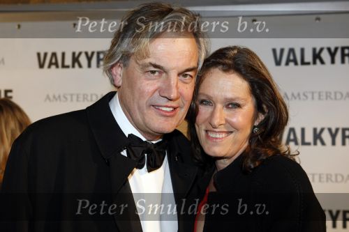 Amsterdam 22 januari 2009
Premiere Valkyrie in Tuschinski met Tom Cruise Carice v Houten en Halina Reijn. Derek de Lint met zijn vrouw
Peter Smulders bv