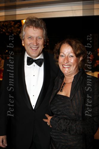 Amsterdam 26 oktober 2007
Uitreiking televizierring 2007 in carre. Dirk Scheringa met vrouw