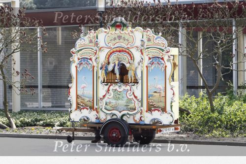 Amsterdam 14 april 2009
Crematie Mien Froger op westgaarde. draaiorgel
Peter Smulders bv