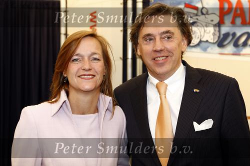 Makkum en Franeker30 april 2008
Koninginnedag 2008 met Koningin Beatrix Prins Willem Alexander Friso Constantijn Maurits Floris Pieter Christiaan Pieter v Vollenhoven en de prinsessen Maxima Laurentien Mabel Aimee Anita Margriet en Marilene. Ed Nijpels met zijn vrouw
Peter Smulders bv