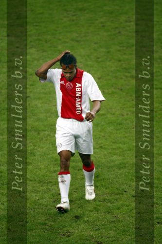 Amsterdam, 30 Januari 2008 Kompetitiewedstrijd AJAX-PSV, eindstand 0-2
Seizoen 2007/2008
Trieste afgang voor Edgar Davids die enkele minuten voor tijd door een harde charge ROOD kreeg