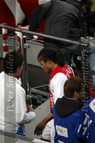 Amsterdam, 30 Januari 2008 Kompetitiewedstrijd AJAX-PSV, eindstand 0-2
Seizoen 2007/2008
Trieste afgang voor Edgar Davids die enkele minuten voor tijd door een harde charge ROOD kreeg