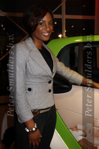 Amsterdam 15 januari 2008
Edsilia Rombley krijgt smart auto voor haar goede doel.